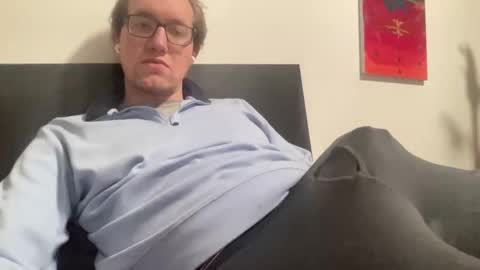 Snapshot of metallica92786 chatting on November 2025 04:39:02 AM metallica92786 online show from November 2025 04:39:02 AM