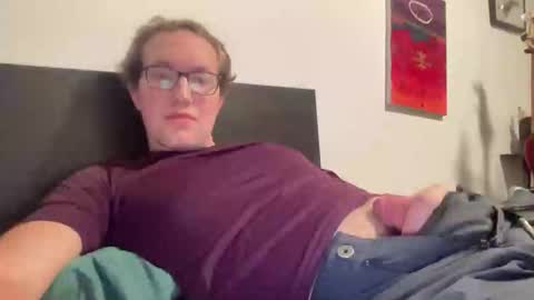 Snapshot of metallica92786 chatting on December 2025 05:44:02 AM metallica92786 online show from December 2025 05:44:02 AM