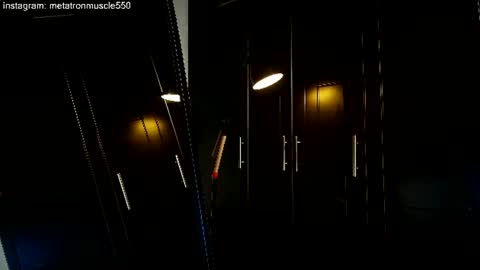 Snapshot of metatron_muscle chatting on June 2026 03:25:01 AM Dany online show from June 2026 03:25:01 AM