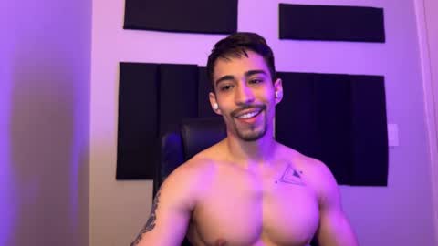 Snapshot of mettew22cm chatting on March 2025 09:27:02 PM mettew22cm online show from March 2025 09:27:02 PM