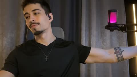 Snapshot of mettew22cm chatting on November 2025 07:22:02 AM mettew22cm online show from November 2025 07:22:02 AM