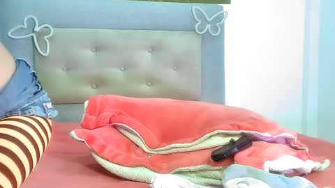 Snapshot of mew_alix chatting on February 2026 02:10:01 PM mew_alix online show from February 2026 02:10:01 PM