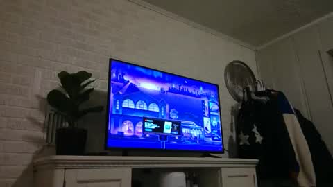 Mia online show from December 2024 05:32:01 AM