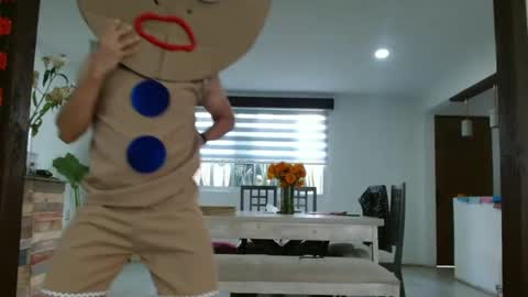 YisusMx online show from October 2025 09:37:01 PM