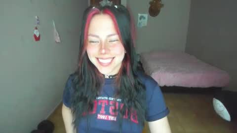 Snapshot of mey090 chatting on January 2025 10:54:02 PM Mey online show from January 2025 10:54:02 PM