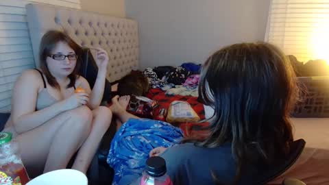 peanut online show from February 2025 12:31:01 PM