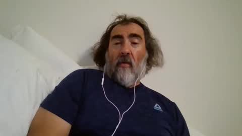 Snapshot of mfbardo1 chatting on May 2026 06:21:02 AM DaddyBear4U online show from May 2026 06:21:02 AM