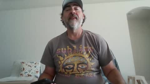 Snapshot of mfbardo1 chatting on June 2026 01:45:02 PM DaddyBear4U online show from June 2026 01:45:02 PM