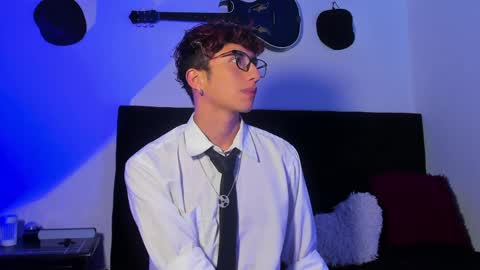 MATHIAS online show from April 2026 04:18:01 AM