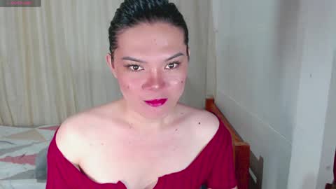 Snapshot of mhay_khalifa chatting on April 2026 09:50:02 PM MHAY online show from April 2026 09:50:02 PM