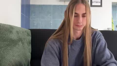 Misha online show from December 2025 02:12:02 PM