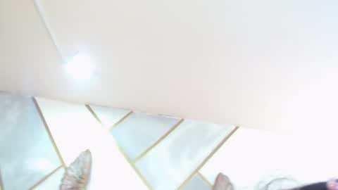   online show from January 2026 01:37:02 PM