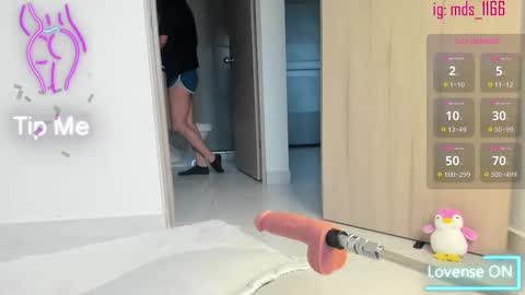 Snapshot of mia_adams66 chatting on February 2025 10:04:02 PM Mia adams online show from February 2025 10:04:02 PM