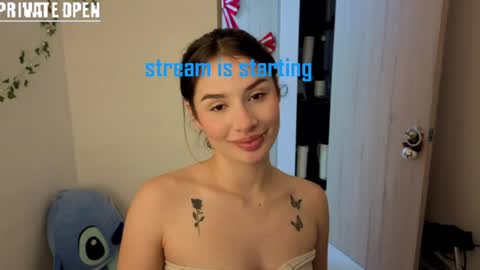 Snapshot of mia_adams66 chatting on April 2026 08:25:02 PM Mia adams online show from April 2026 08:25:02 PM