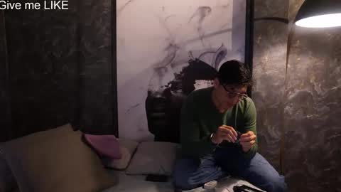 Belmont and Mia online show from April 2026 06:56:01 PM