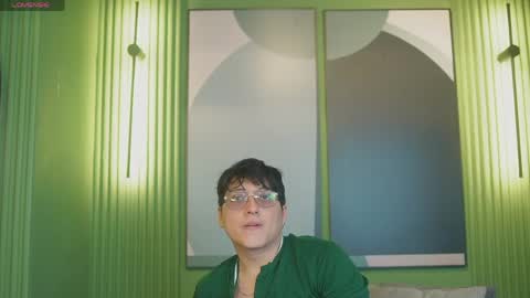 Belmont and Mia online show from April 2026 07:05:01 PM