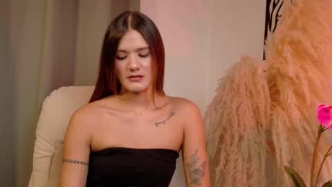 Mia Benett  online show from March 2026 01:15:01 PM