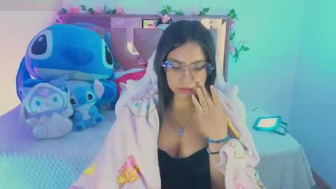 Snapshot of mia_bnnyy chatting on September 2025 08:58:01 PM mia_bnnyy online show from September 2025 08:58:01 PM