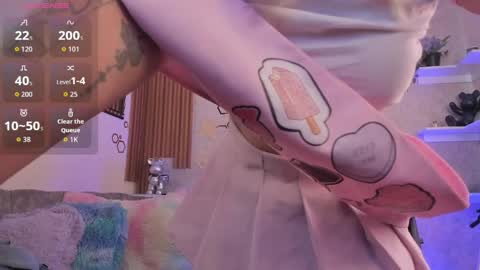 Mia online show from April 2026 09:35:01 PM