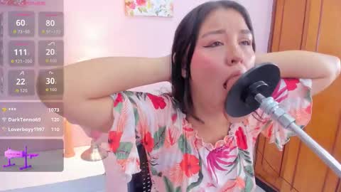 Snapshot of mia_celezte chatting on October 2025 12:06:01 PM Celeste online show from October 2025 12:06:01 PM