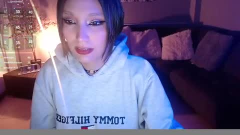 Snapshot of mia_collens_ chatting on December 2024 01:36:02 AM MIA online show from December 2024 01:36:02 AM