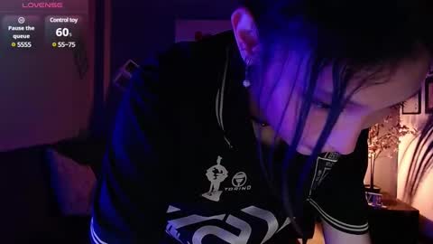 Snapshot of mia_collens_ chatting on January 2025 05:16:02 AM MIA online show from January 2025 05:16:02 AM