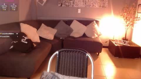 Snapshot of mia_collens_ chatting on January 2025 05:15:02 AM MIA online show from January 2025 05:15:02 AM