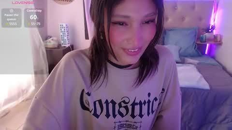 Snapshot of mia_collens_ chatting on January 2025 09:46:02 PM MIA online show from January 2025 09:46:02 PM