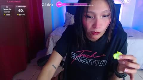 Snapshot of mia_collens_ chatting on February 2025 02:07:01 AM MIA online show from February 2025 02:07:01 AM