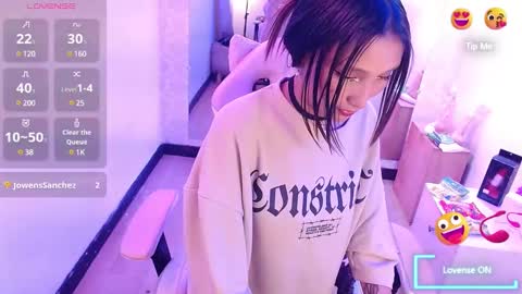 Snapshot of mia_collens_ chatting on February 2025 12:41:01 AM MIA online show from February 2025 12:41:01 AM