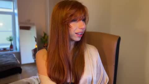 Snapshot of mia_daddysgirl chatting on October 2025 07:55:02 AM Daddys Girl online show from October 2025 07:55:02 AM