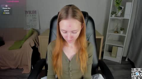 Snapshot of mia_e1fie chatting on November 2025 10:17:01 AM mia_e1fie online show from November 2025 10:17:01 AM