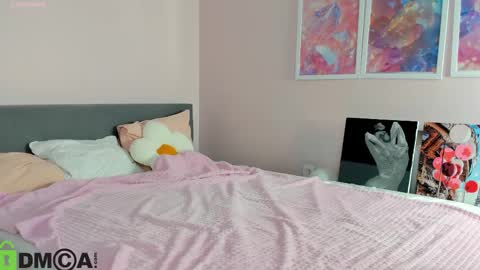 Snapshot of mia_ferd chatting on November 2025 03:08:02 AM Mia online show from November 2025 03:08:02 AM