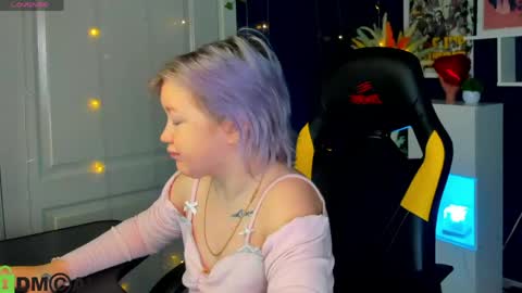 Snapshot of mia_ferd chatting on May 2026 02:40:01 AM Mia online show from May 2026 02:40:01 AM
