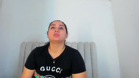 Snapshot of mia_foox12 chatting on April 2026 02:18:01 PM FERNANDA online show from April 2026 02:18:01 PM
