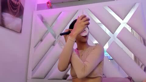 MIA online show from September 2025 07:39:02 PM