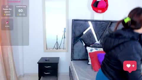 Snapshot of mia_fox3 chatting on December 2025 12:14:02 PM mia fox online show from December 2025 12:14:02 PM