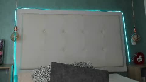mia online show from July 2026 12:36:02 PM