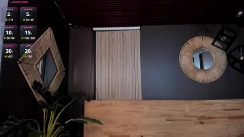 Snapshot of mia_jagger chatting on September 2025 11:43:01 AM Val online show from September 2025 11:43:01 AM