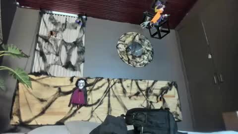 Snapshot of mia_jagger chatting on November 2025 11:45:01 AM Val online show from November 2025 11:45:01 AM