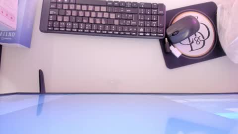    online show from November 2025 12:13:01 PM