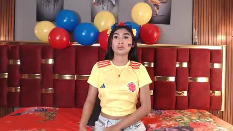 Snapshot of mia_konor06 chatting on June 2026 11:12:02 AM Mia. online show from June 2026 11:12:02 AM