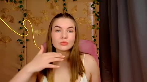 Snapshot of mia_lemm chatting on May 2026 06:42:02 AM mia_lemm online show from May 2026 06:42:02 AM