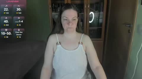 mia_lores online show from May 2026 09:05:02 AM