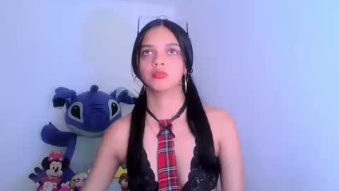 mia lucy 21 online show from March 2026 09:32:02 PM