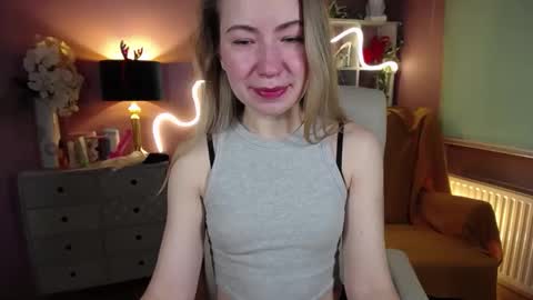 Mia online show from January 2025 08:14:01 AM