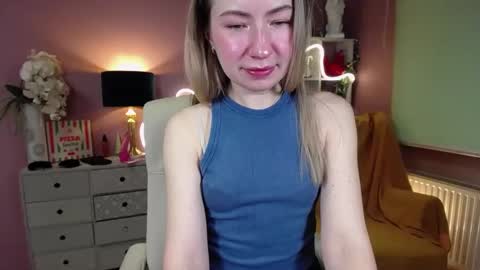 Mia online show from January 2025 07:54:01 AM