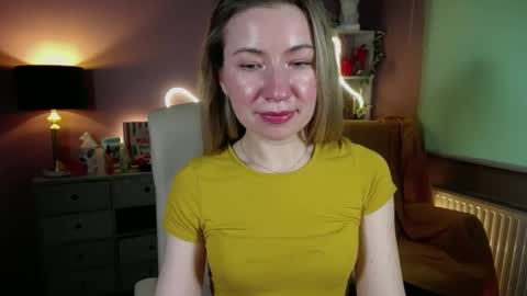 Mia online show from March 2025 02:32:02 PM