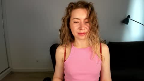 Snapshot of mia_luxx92 chatting on February 2026 08:02:02 AM Mia online show from February 2026 08:02:02 AM