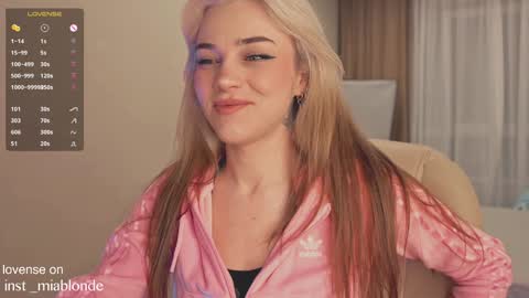 mia_milagros online show from January 2025 11:16:02 PM